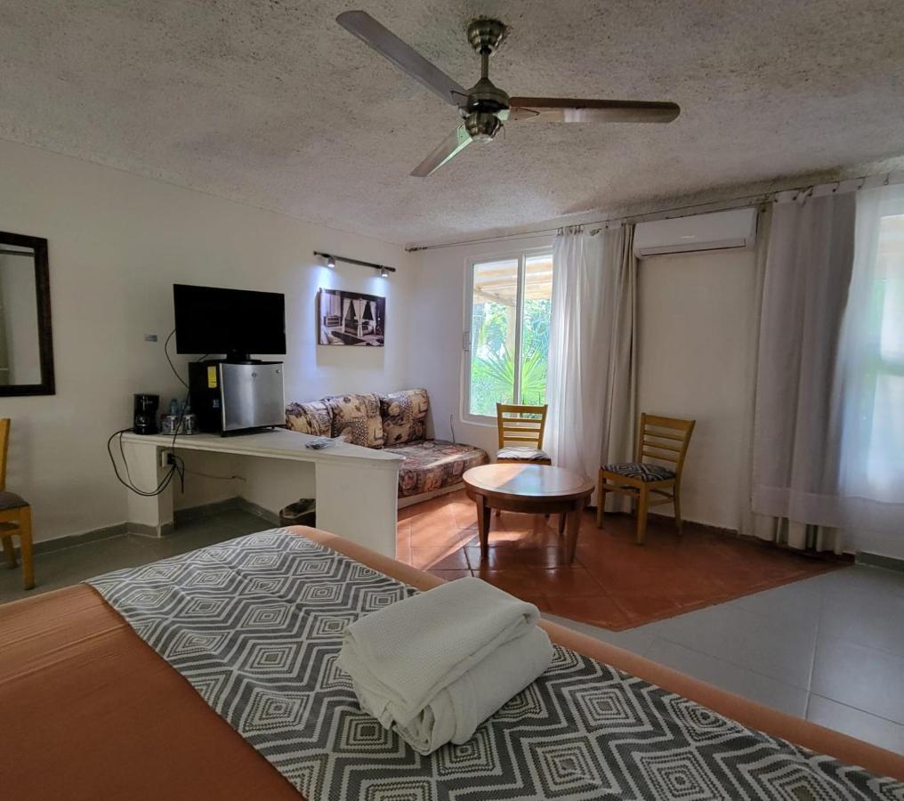 Maria'S Kan Kin Isla Mujeres Kültér fotó